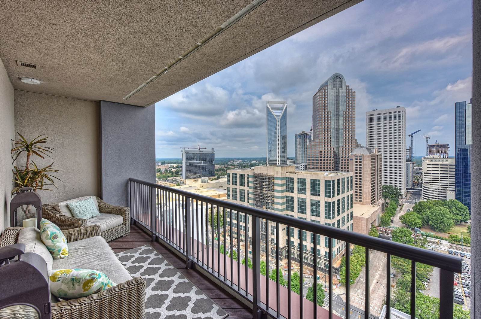 SKYE Condos, SKYE Condos Uptown Charlotte