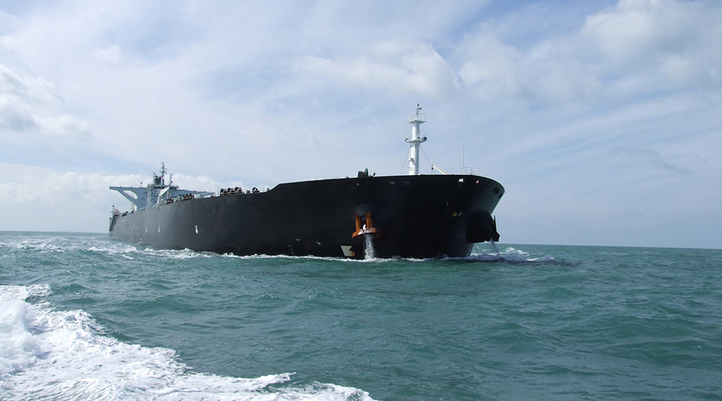 Iran seizes oil tanker in Gulf of Oman Center for Security Policy