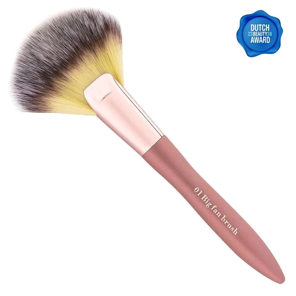 Fan brush Big fan brush bronzer brush Cent Pur Cent