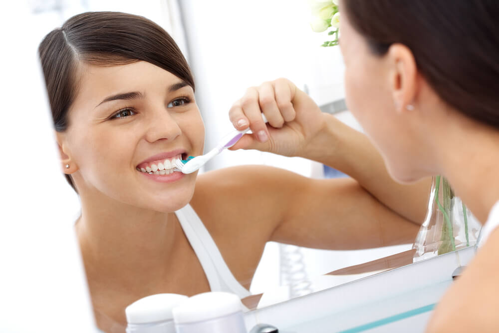 Oral Hygiene Tips Brushing & Flossing