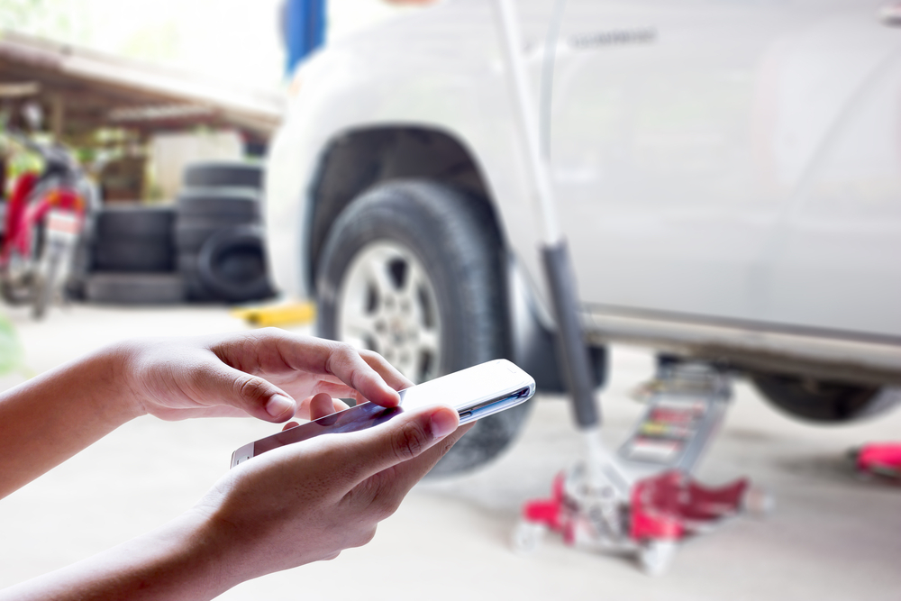 Mobile Tire Change Towing Ames IA Des Moines Marshalltown Heavy Duty Towing Central Iowa