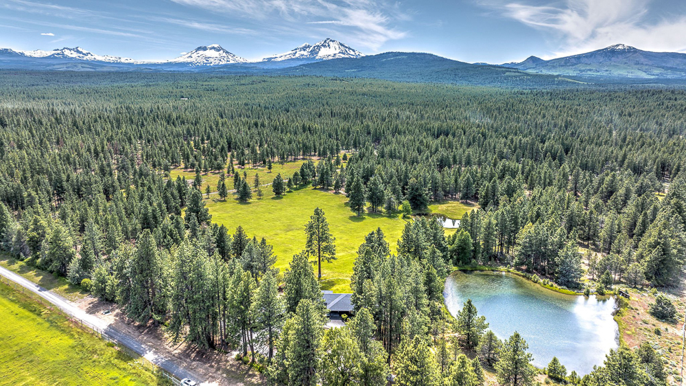Pole Creek Ranch 1 Stunning Sisters, Oregon Wedding Venue