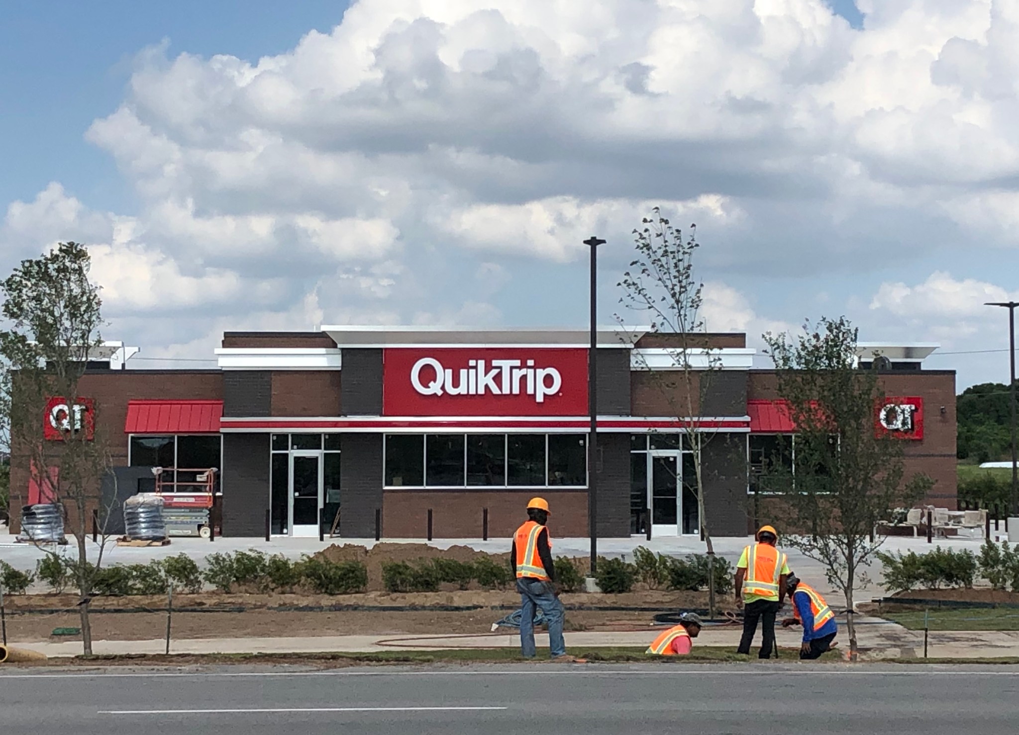 QuikTrip building location at former Luby’s site in Bellmead Central