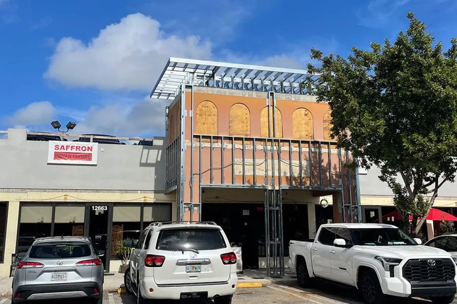 Pinecrest Town Center CentreLine Real Estate