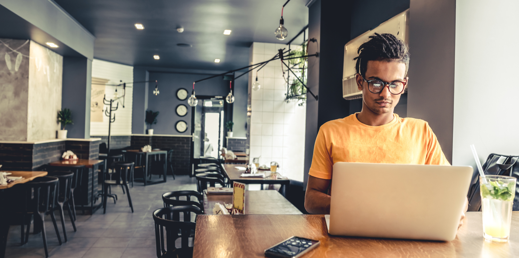 Outsourcing IT Services The Hows and Whys