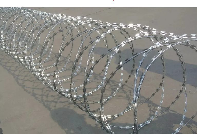 Alambre Concertina Doble/cruzada 45 Cm. X 10 Mts. CENTROSIDER