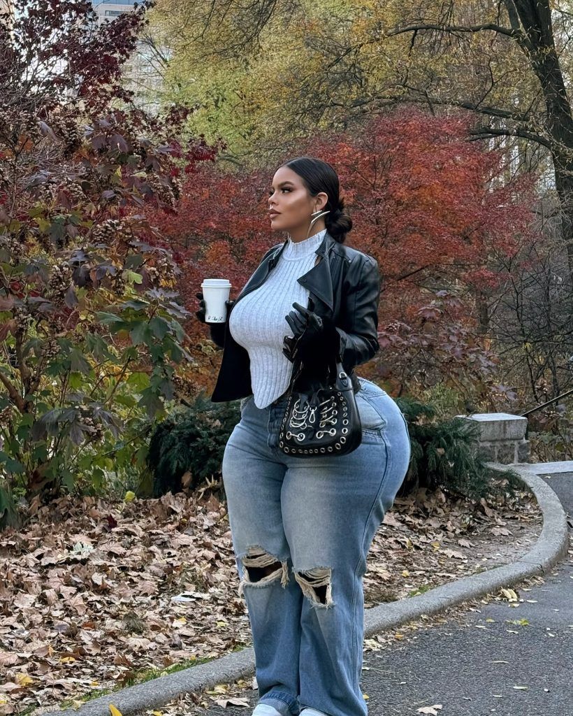 Gracie Bon Measurements Full Curvy Body Breakdown CEOColumn