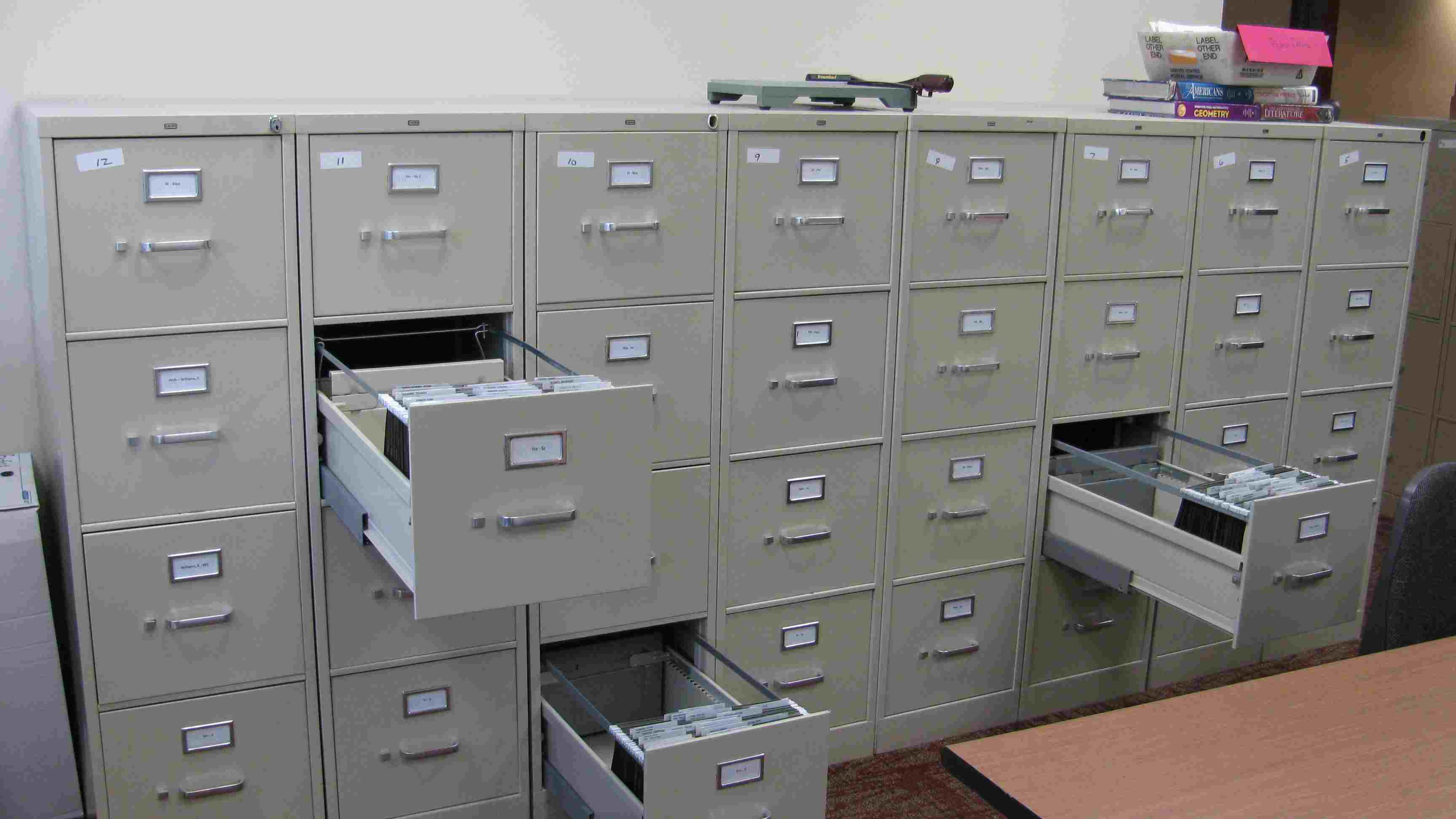 32 Empty Drawers CEO Image Systems