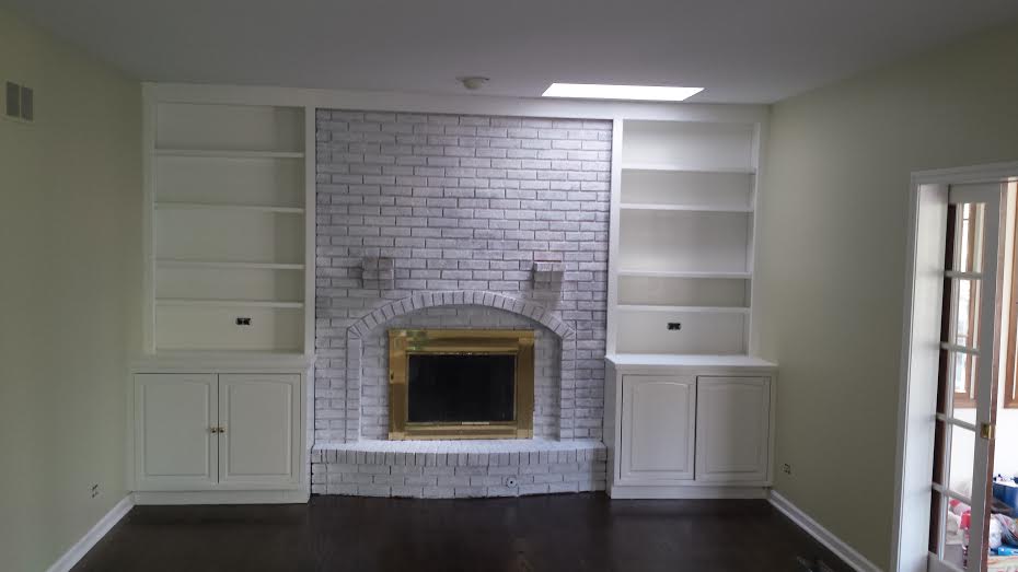 Residential Interior Fireplace & BuiltIns Glenellyn