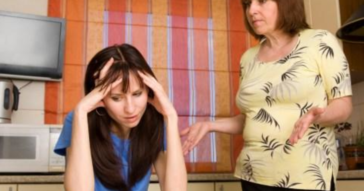 How do I deal with a stepmom that hates me? GirlsAskGuys
