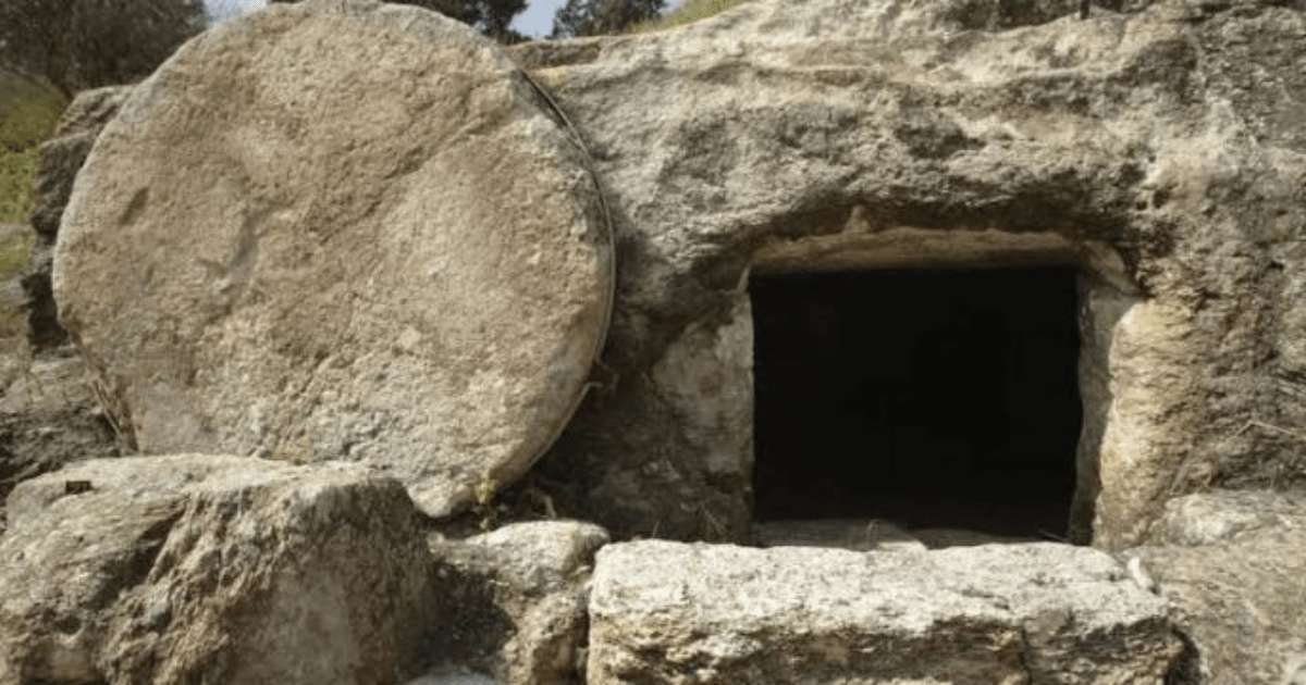 Jesus's tomb found? GirlsAskGuys