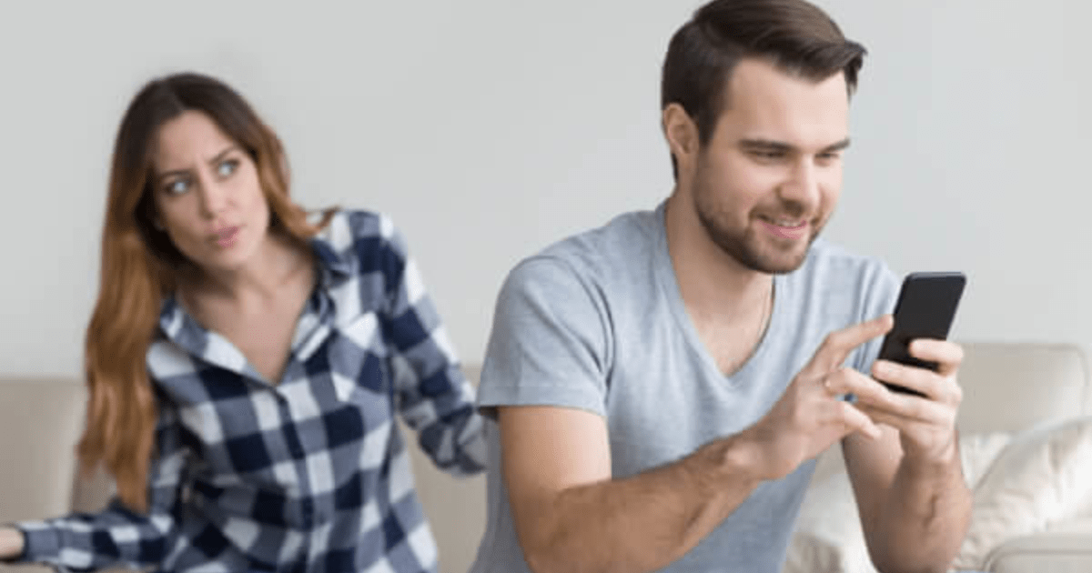 Do shy or introverted guys ignore girls they like? GirlsAskGuys