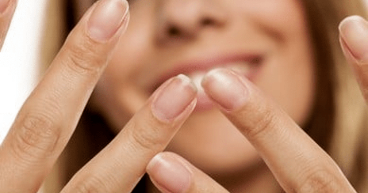 Guys, Do you like it when ladies paint their nails, and if so what