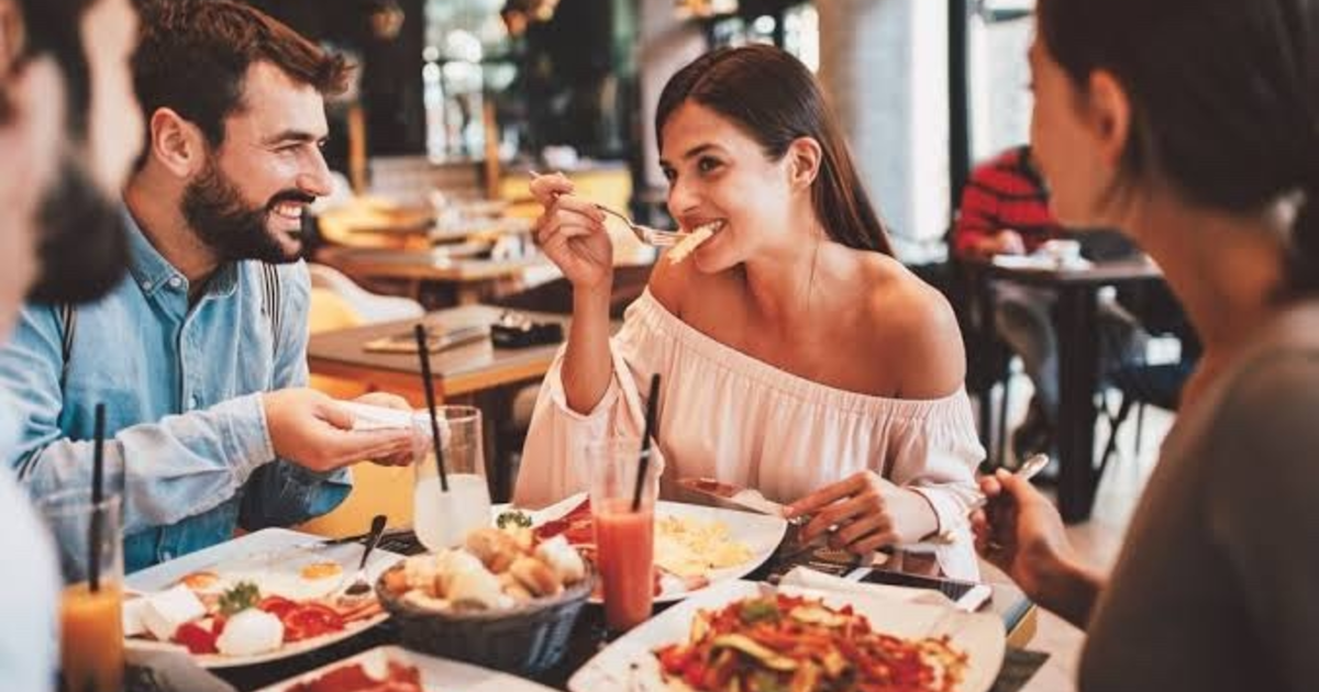 Today is National Eating Outside Day? Do you prefer eating outside or