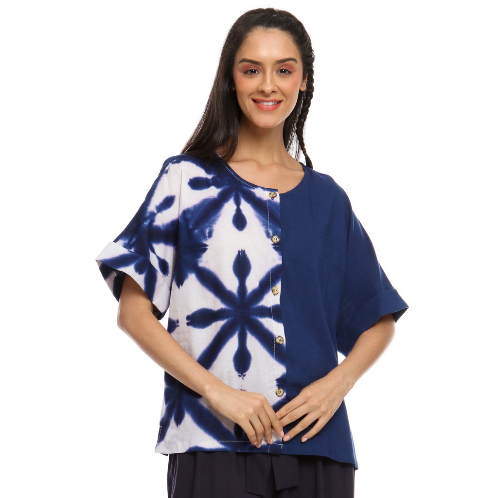 ATASAN KEMEJA BATIK SHIBORI WANITA CASUAL SIMPLE BIRU NAVY LINEN KATUN Shopee Indonesia