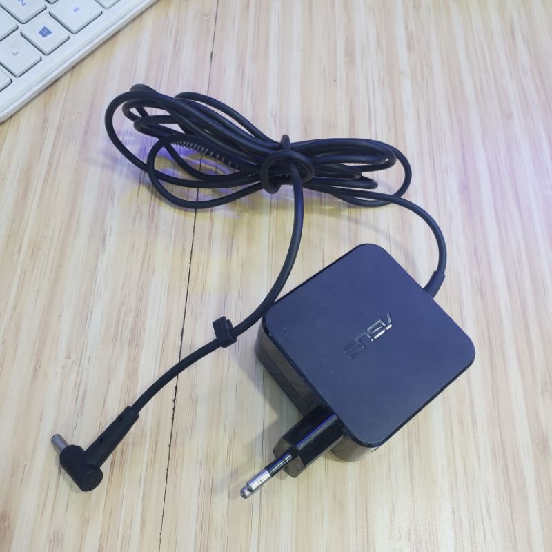 Jual charger laptop Asus X453M Original bawaan Shopee Indonesia