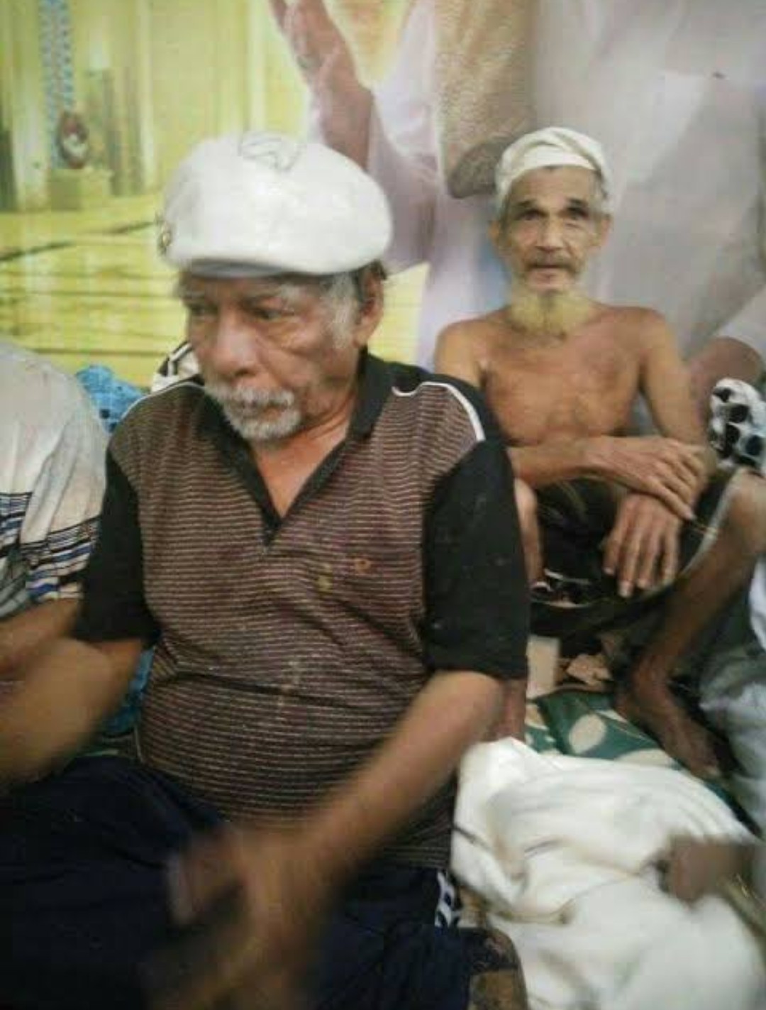 TASBIH DIGITAL MOTIF KAYU DENGAN LAMPU LED BESAR | Shopee Indonesia