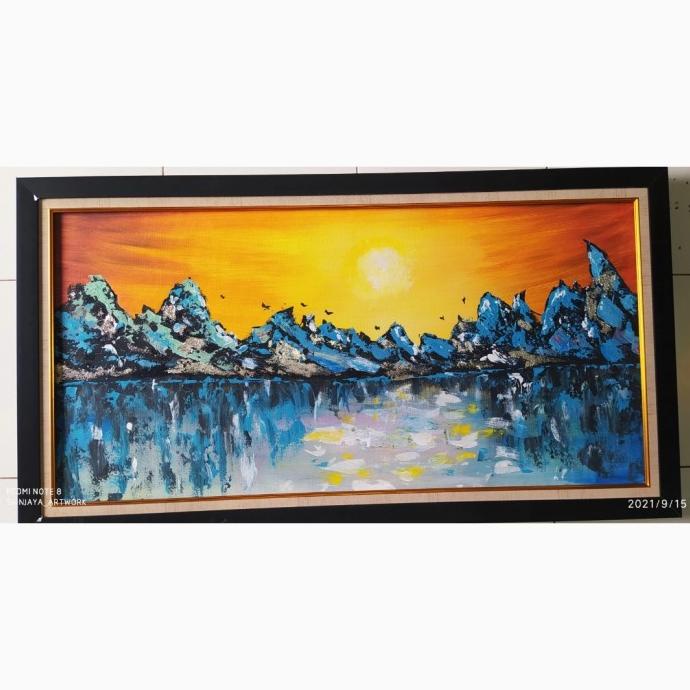 Harga Lukisan Abstrak Hitam Putih Terbaru Januari 2022 | Biggo Indonesia 690_X_690_jpg