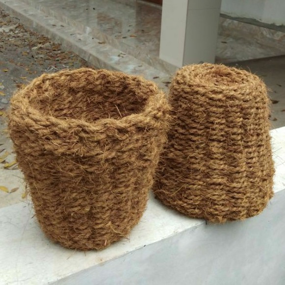 pot sabut kelapa anyaman | Shopee Indonesia