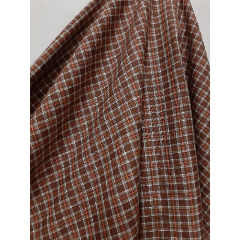 Jual Kain Kotak Semi Wool ( Dasar Coklat Garis Merah Bata, Putih ) Hrg Per 25 Cm = 9.750 Minimal Pesanan 1 Meter = Klik 4X | Shopee Indonesia
