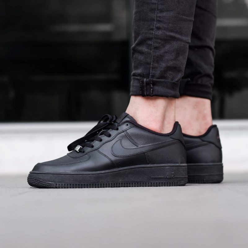 Jual Nike Air Force 1 Full Black | Shopee Indonesia