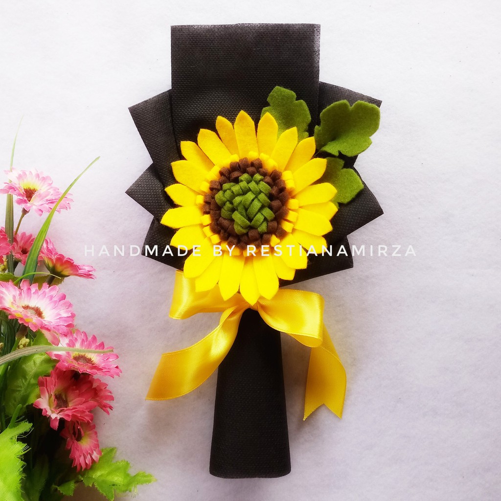 Mozaik Foto Edisi Kado Ultah Tipe Sketch Bingkai Uk 20x25