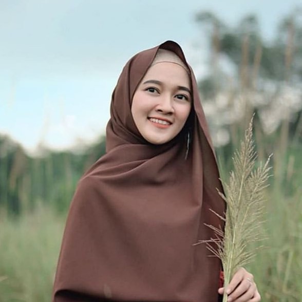 Jual Pashmina Coklat Tua | Pashmina Polos | Pashmina Dark Milo | Pashmina Murah Diamond Italiano | Shopee Indonesia