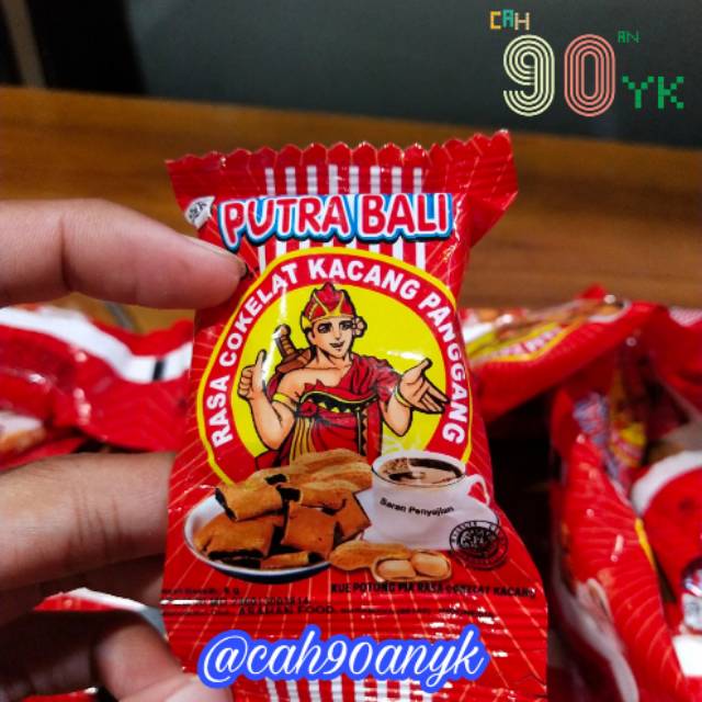 Pia PUTRA BALI. Roti enak isi Coklat Kacang LEGEND 90an. MURAH