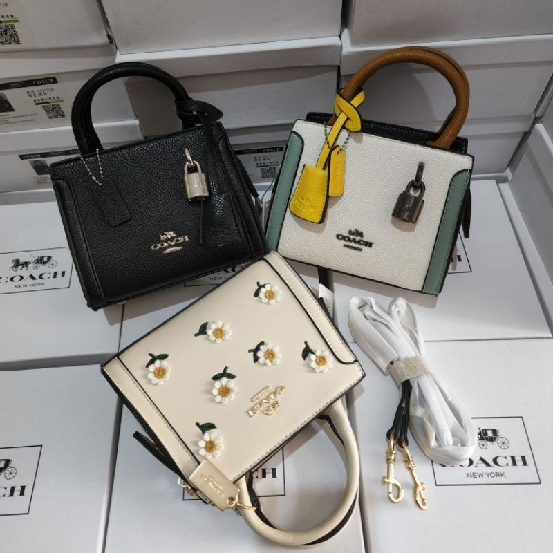 Jual READY STOCK COACH MICRO ZOE CROSSBODY IN COLORBLOCK BOX PUTIH