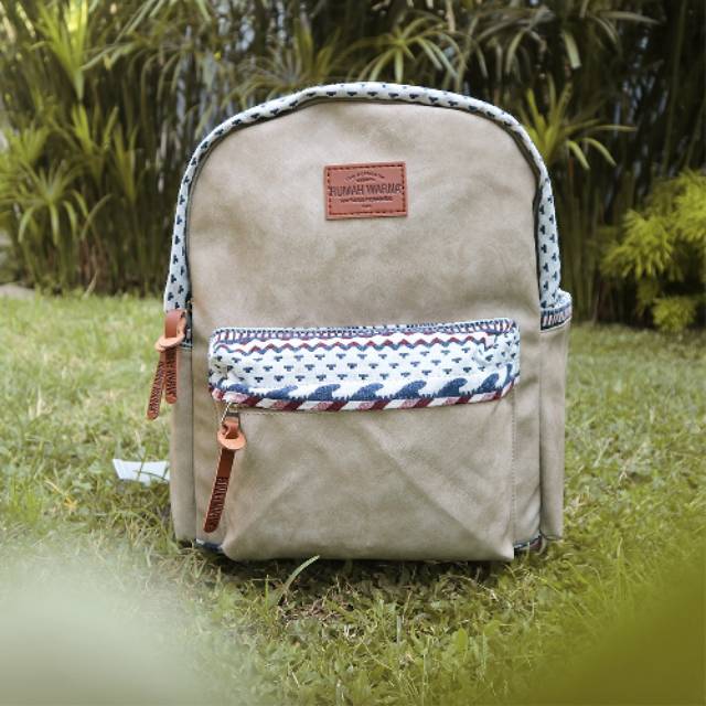 TAS TAHAN AIR // FASHIONABLE UNTUK GADIS DAN LAKI-LAKI // DAPAT DISESUAIKAN