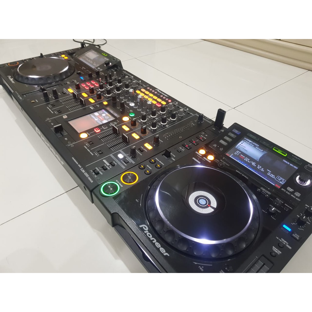 Jual Alat Dj Pioneer Cdj 2000 X2 (Pair) + Djm 2000 Nexus Touchscreen Set Controller Dj Nxs Untuk Club | Shopee Indonesia