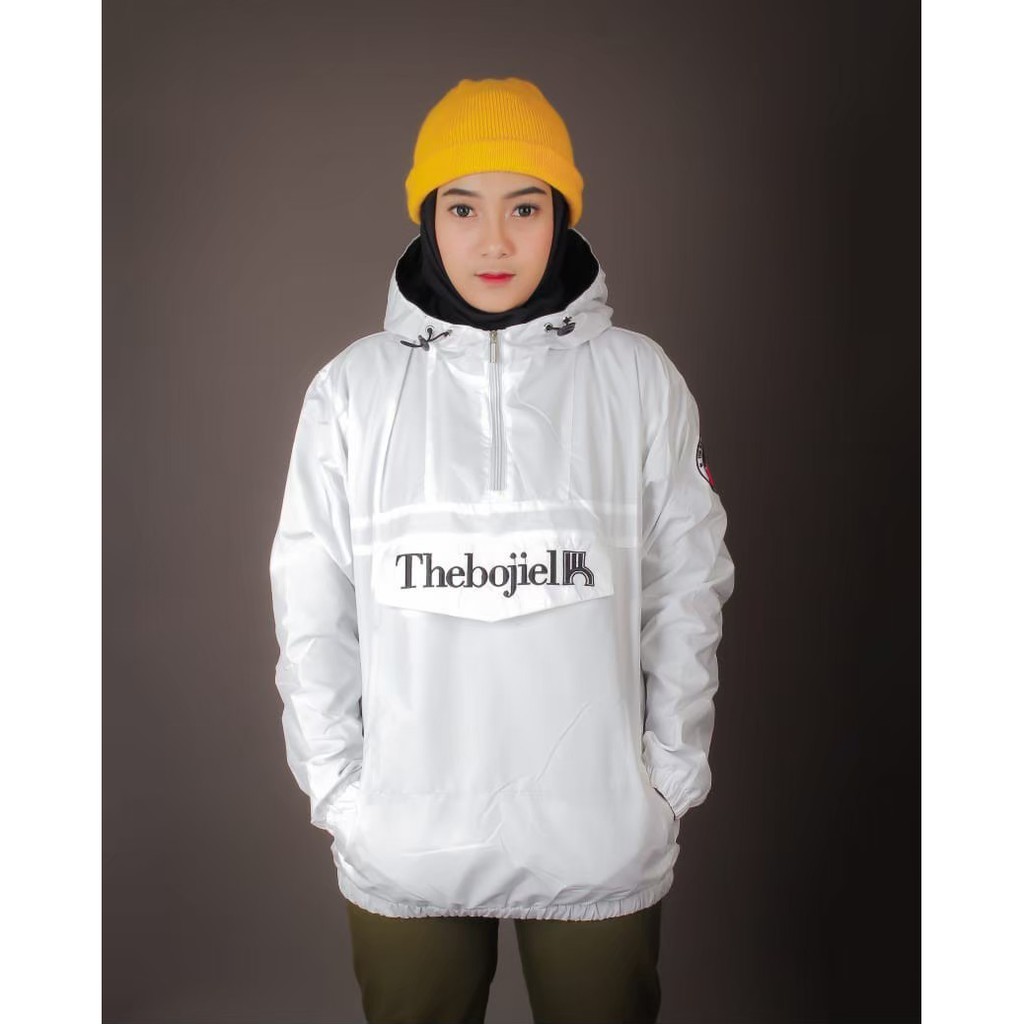 Jaket Parasut Wanita The Bojiel / Jaket Cougle Parasut