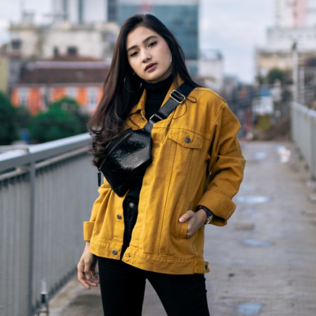 25+ Inspirasi Keren Ootd Hoodie Kuning Flatpop Megan