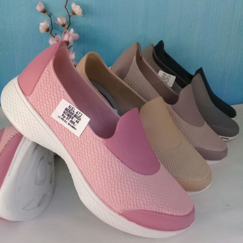 Sepatu karet wanita Att/sepatu karet wanita ATT 472