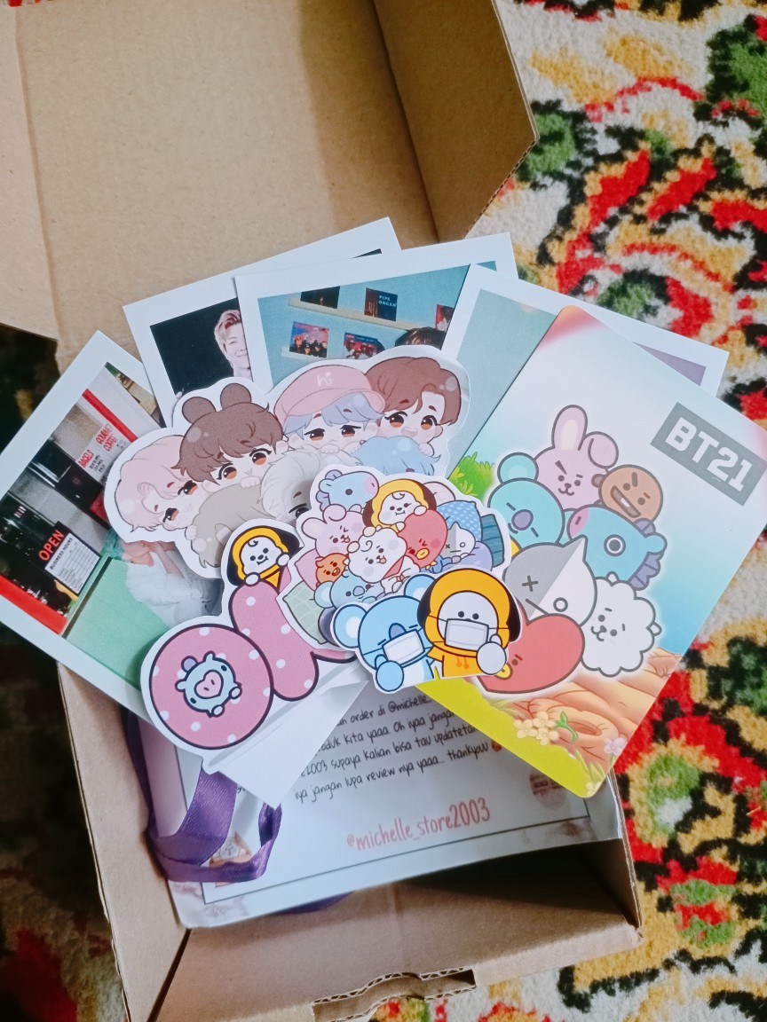 mystery box bts Shopee Indonesia