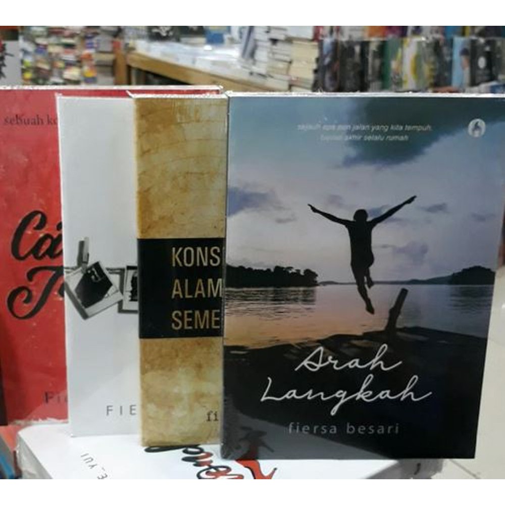 Jual SEPAKET 4 BUKU NOVEL ARAH LANGKAH CATATAN JUANG GARIS WAKTU
