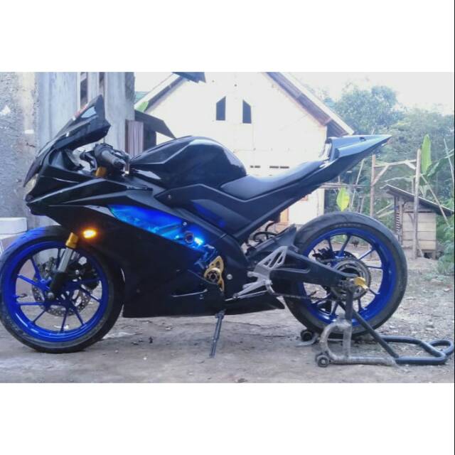 Jual Bodi Belakang R15 V3 Model Balap Motogp | Shopee Indonesia