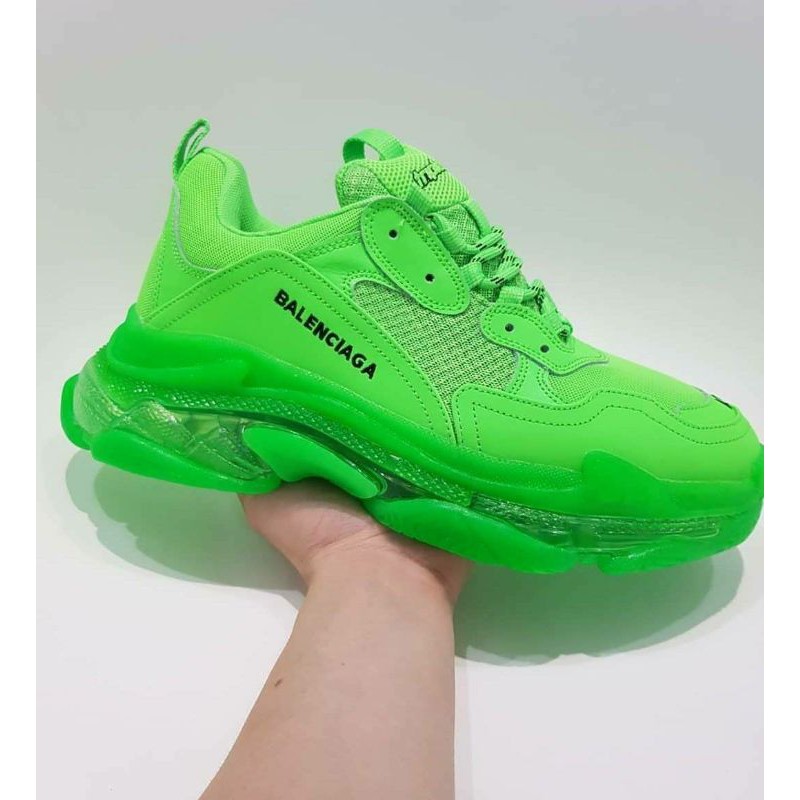 Jual Nama Produk : Balenciaga Triple S V2 " Green" Bnib | Shopee Indonesia