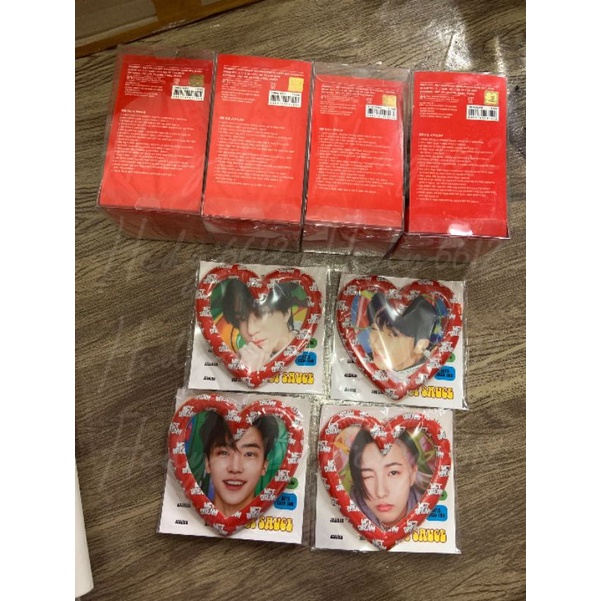 Jual NCT DREAM HOT SAUCE MD & KEYRING) Shopee Indonesia