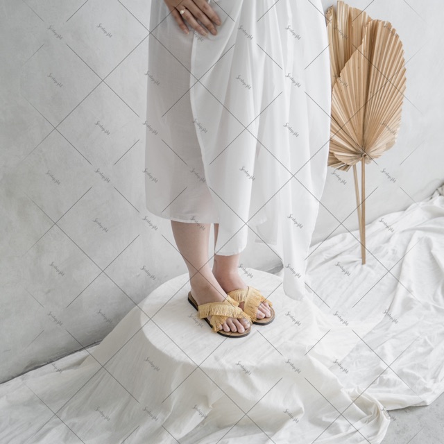 Sling gold /sandal rumbai/sandal ootd/sandal pantai/sandal