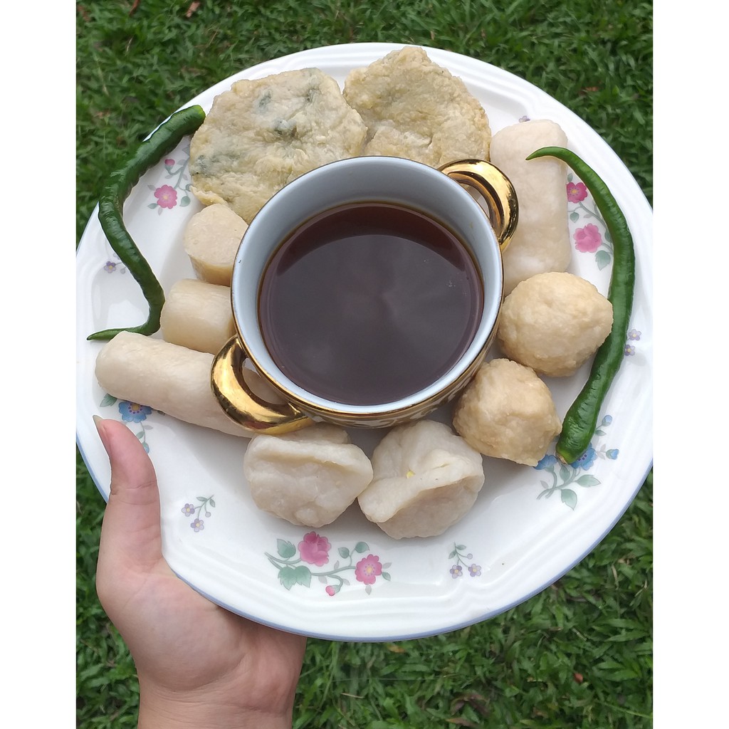 pempek palembang asli merk 89 dibuat dengan ikan tenggiri