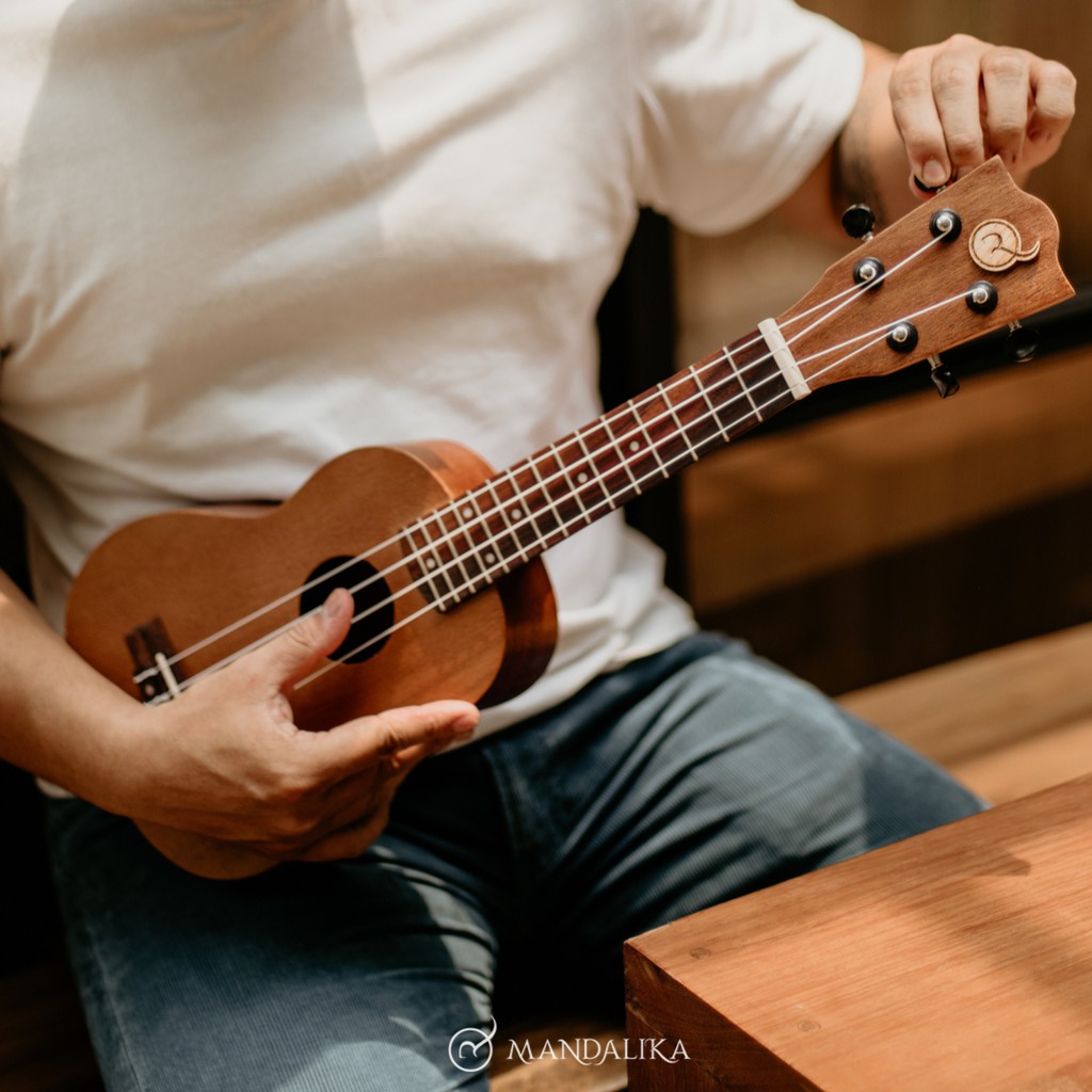 Jual Ukulele Soprano Mandalika Original Full Set Include Sertifikat