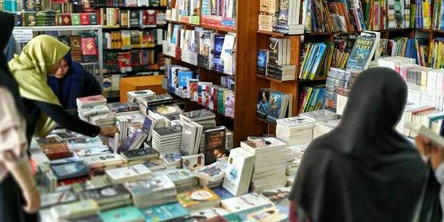 Toko Online Kios Buku Masjid Agung Cianjur | Shopee Indonesia