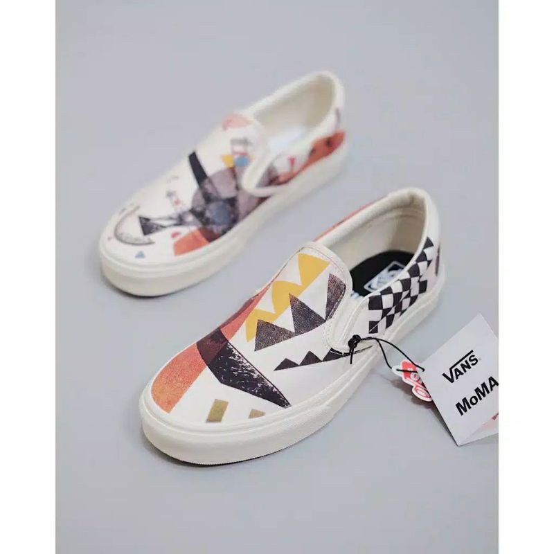 SEPATU SLIP ON VANS MOMA TERLARIS Shopee Indonesia