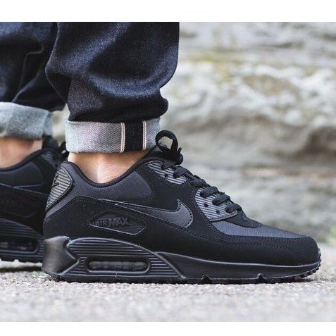 Jual Sepatu Nike Air Max 90 Triple Black | Shopee Indonesia