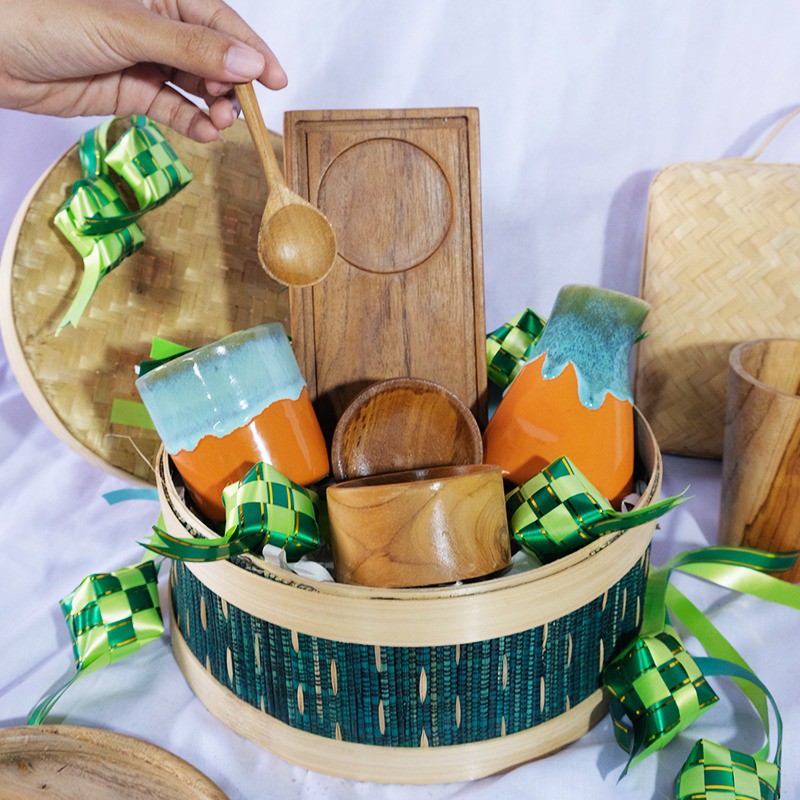 Naruna Paket Hampers Cangkir Keramik Garansi Pecah Packing Aman