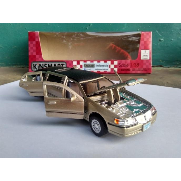 Jual Diecast Limousine Stretch Car Lincoln Town 1999 mobil klasik murah