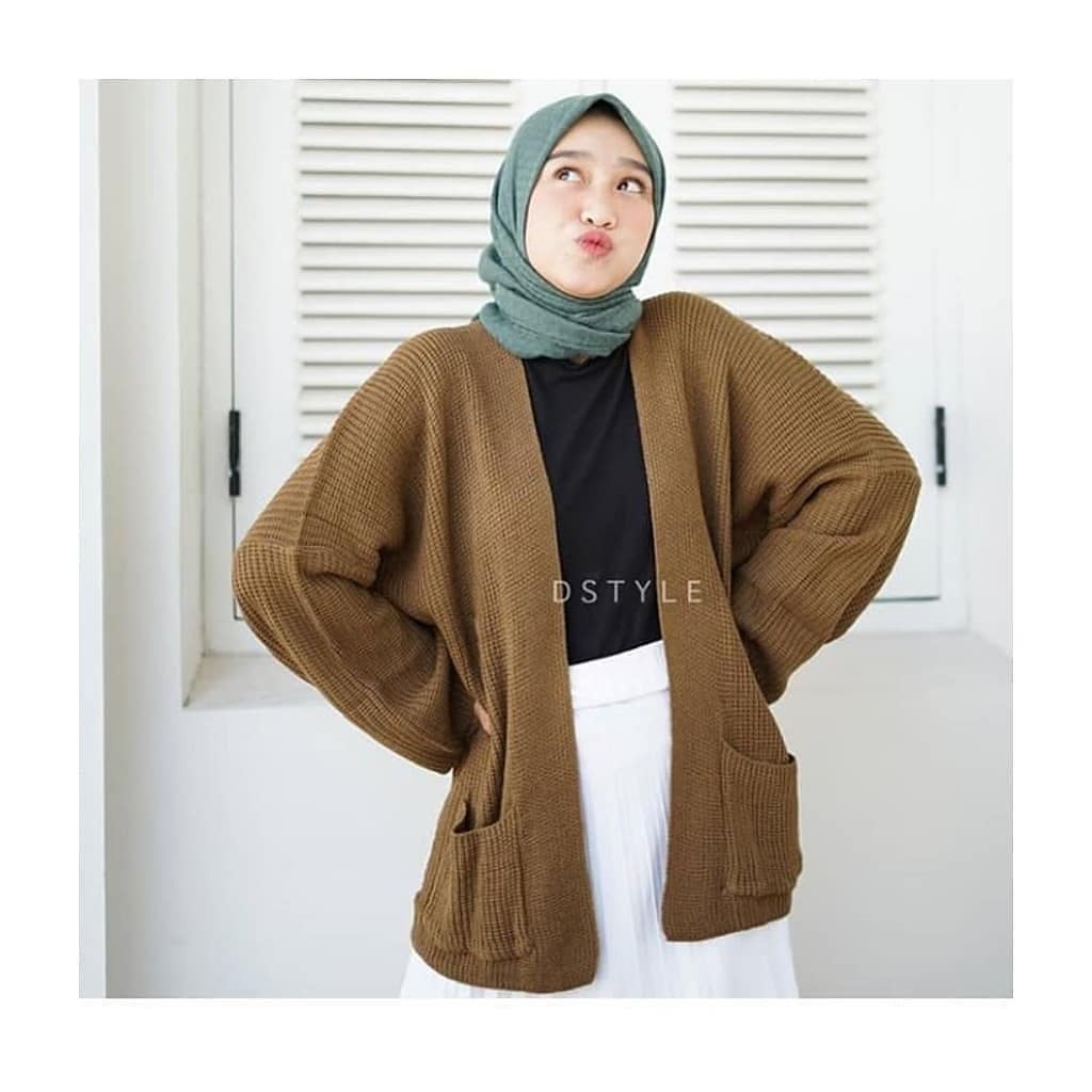 Jual Locy Cardy Rajut Bronze / Cardigan Rajut Oversize / Cardigan Rajut Crop / Ootd Cardigan Rajut | Shopee Indonesia