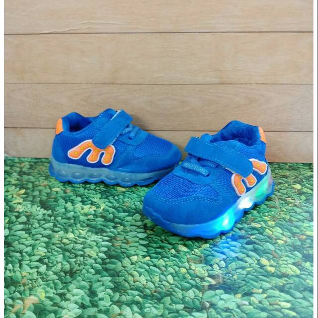 Sepatu lampu anak cowo cewe baby logo M import promo murah Shopee