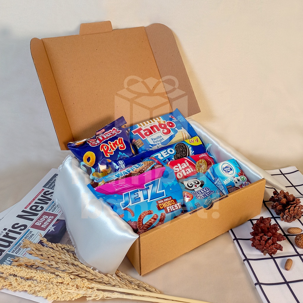 Jual Snack Box Paket Biru Gift Box Hadiah Anniversary Kado Ulang Tahun